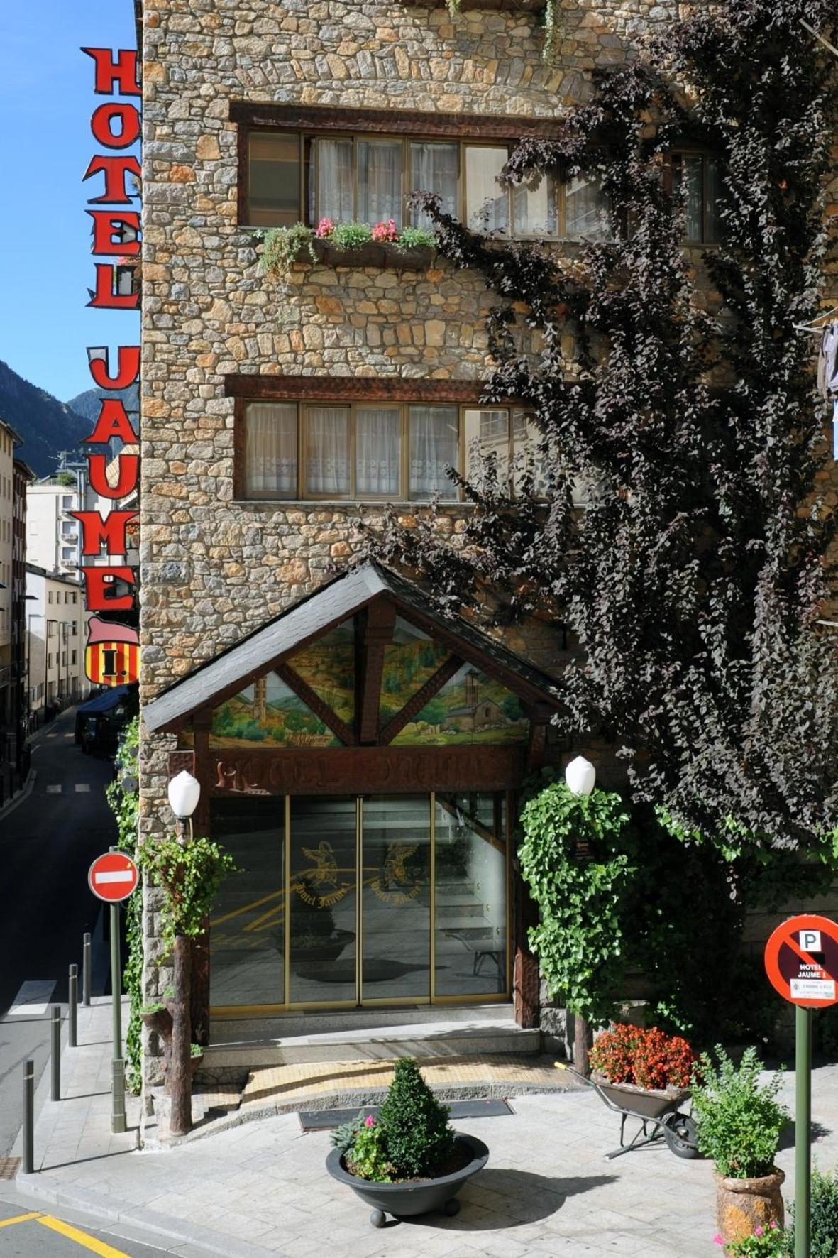 Hotel Jaume I Andorra la Vella Exteriör bild